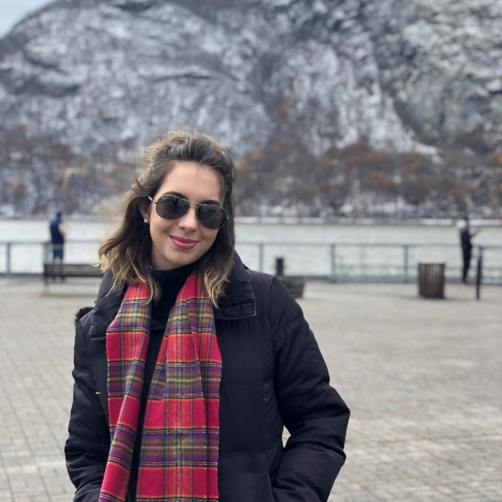 Meet your Posher, Hannah